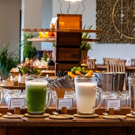 Hotel Pontal De Ubu Аншиета Екстериор снимка