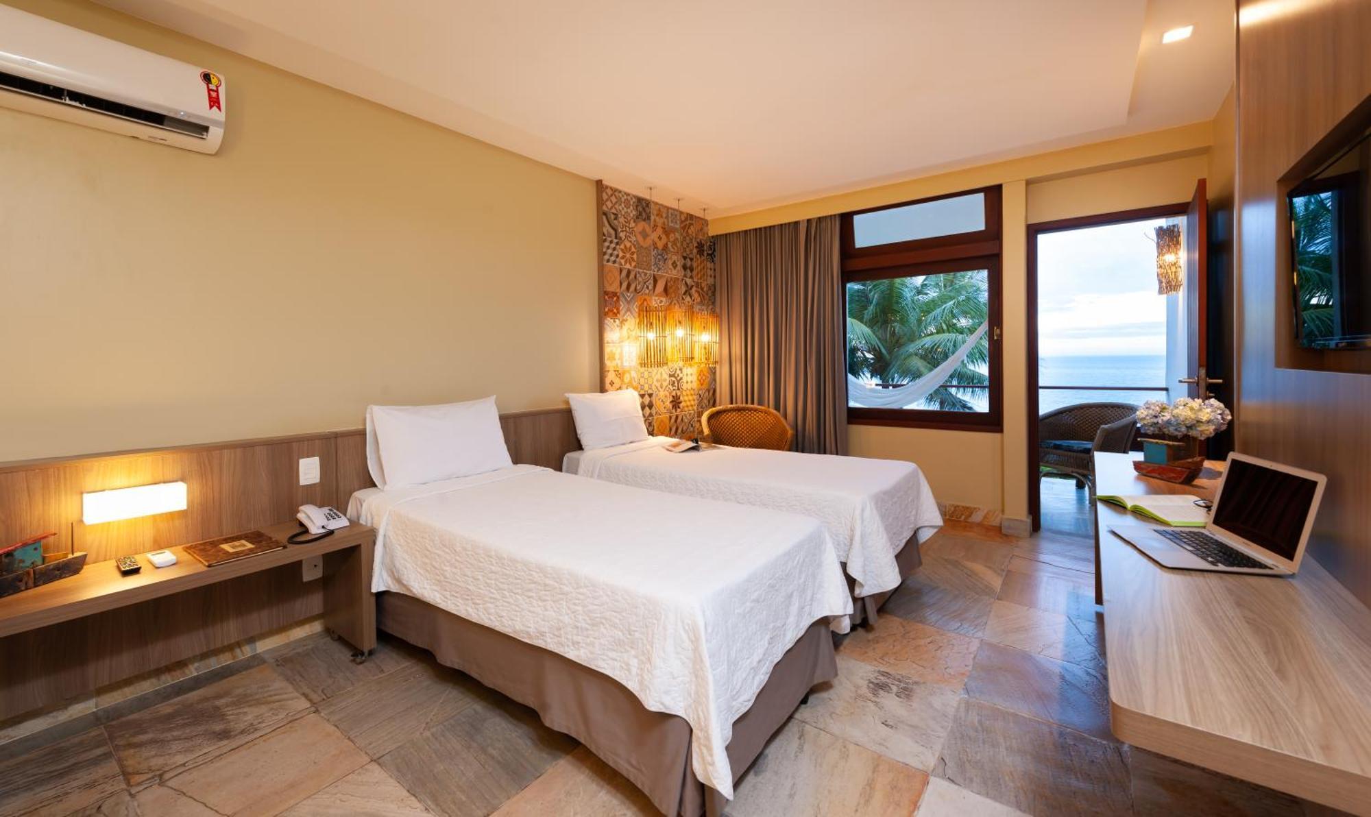 Hotel Pontal De Ubu Аншиета Екстериор снимка